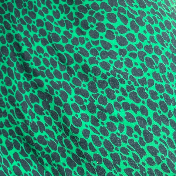 Dark green animal print midi skirt - Picture 2 of 6